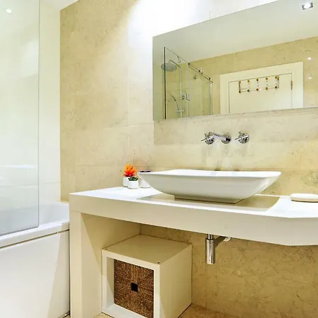 Luxury Garden - Checkinhome Appartement *