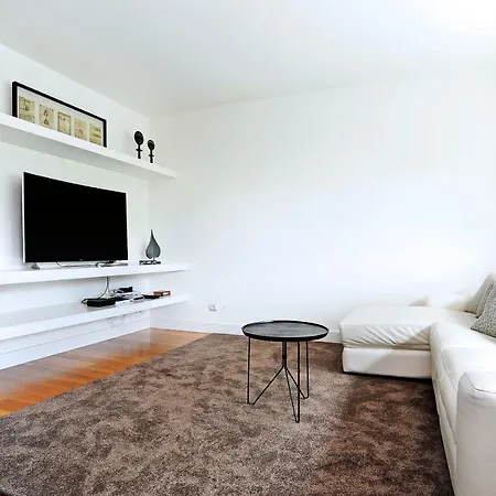 Appartement Luxury Garden - Checkinhome Cascais